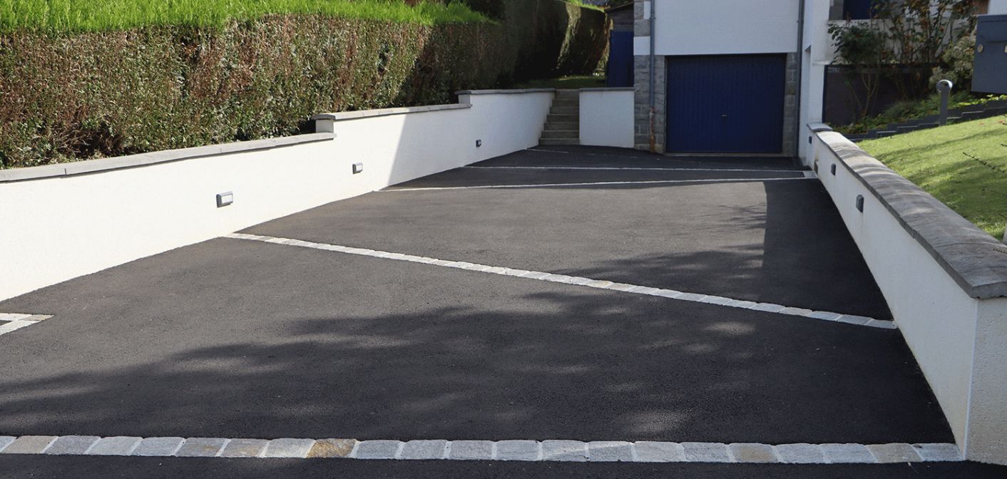Enrobé et cour goudronnée — gros œuvre Haute-Saône